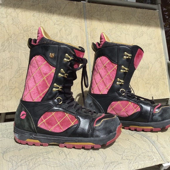 Burton Sabbath snow board boots size 11.5 main image 6